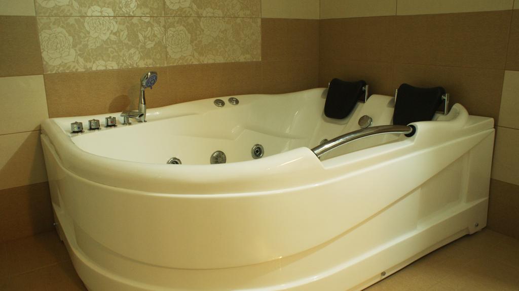 Hotel Premier Class Valea Lupului  Rom bilde