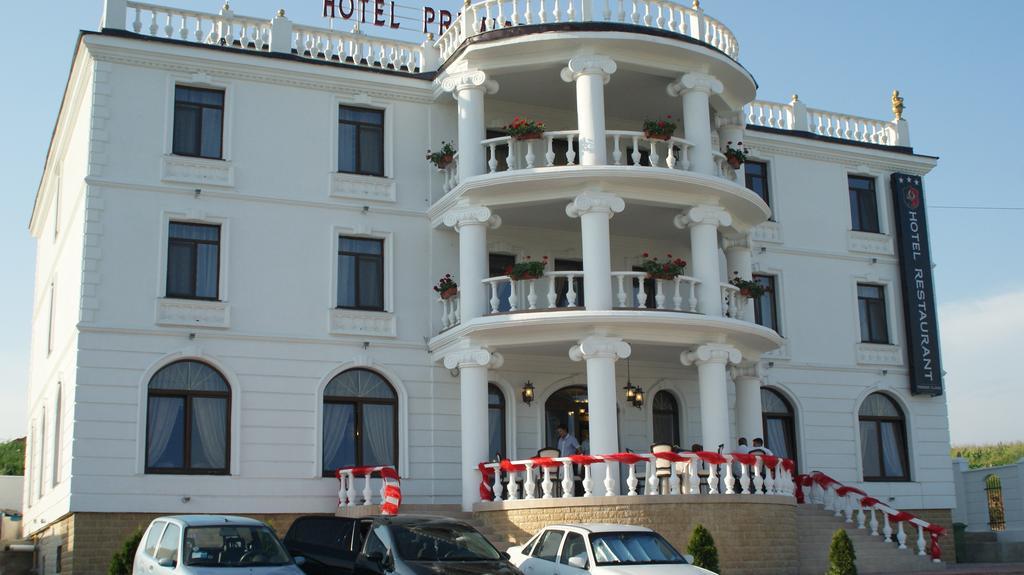 Hotel Premier Class Valea Lupului  Eksteriør bilde