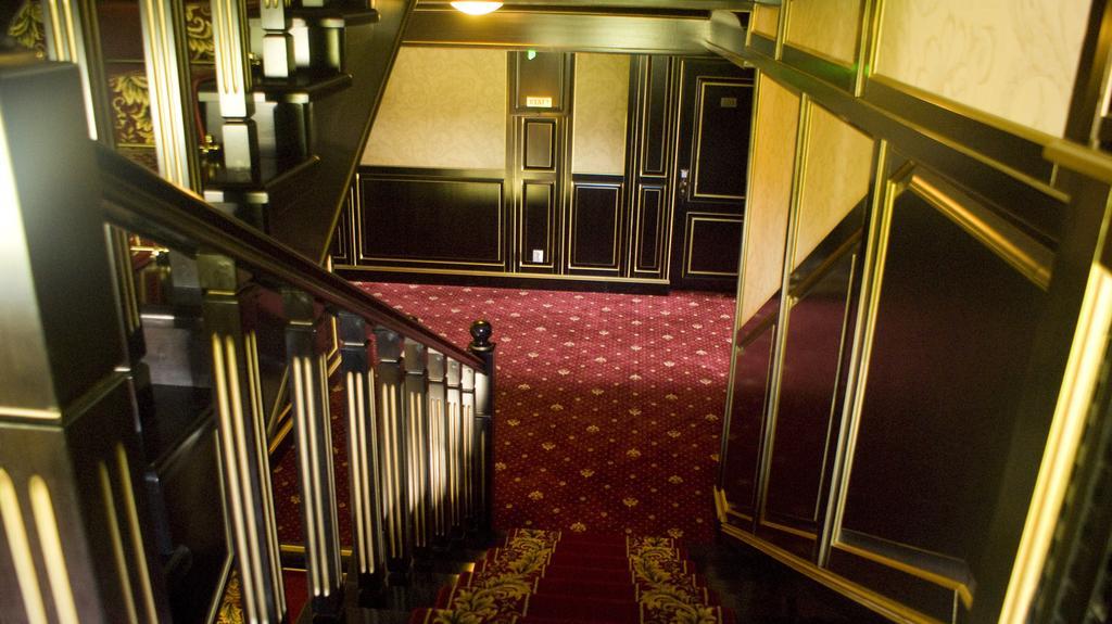 Hotel Premier Class Valea Lupului  Eksteriør bilde